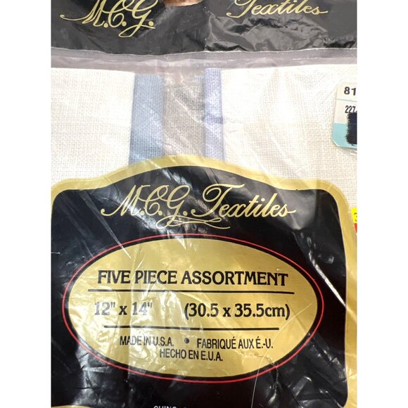 M.C.G. Textiles Five Piece Assorted Linen 12" X 14"  22 Ct For Cross-stitch - Picture 2 of 2